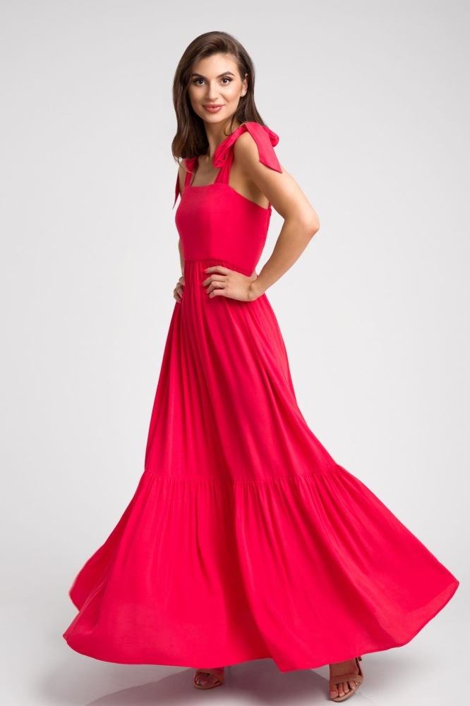 Czerwona długa sukienka maxi z kokardami przy ramiączkach Dreamy by Swing