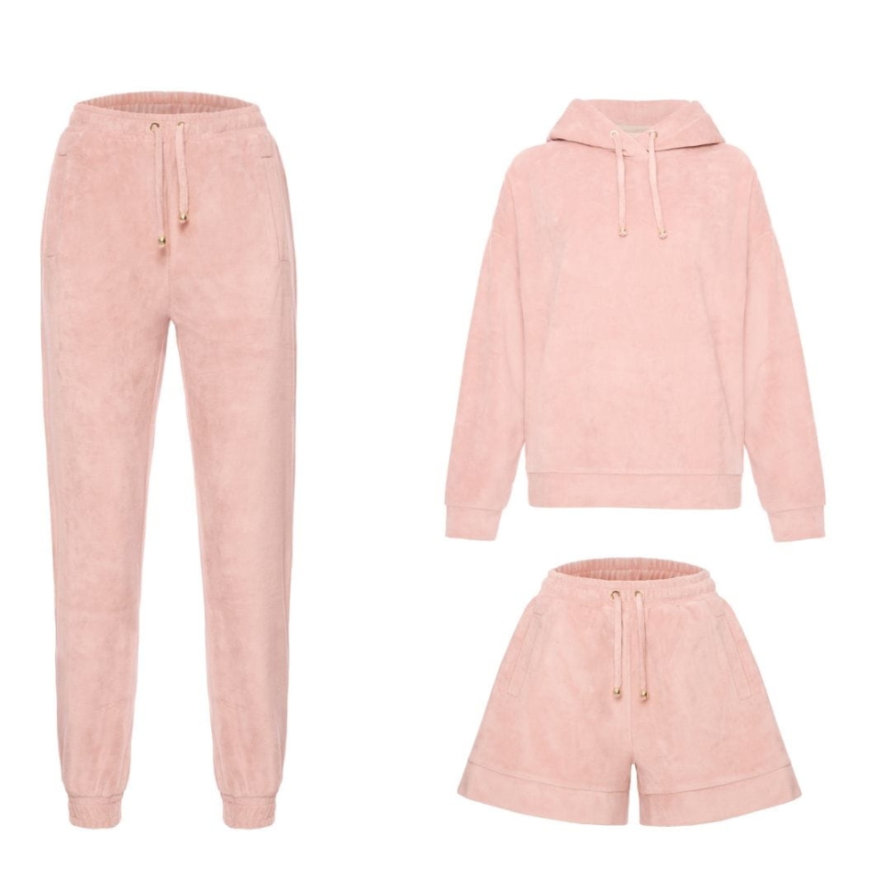 Pudrowo różowy trzyczęściowy welurowy dres z kapturem Fallon by Swing