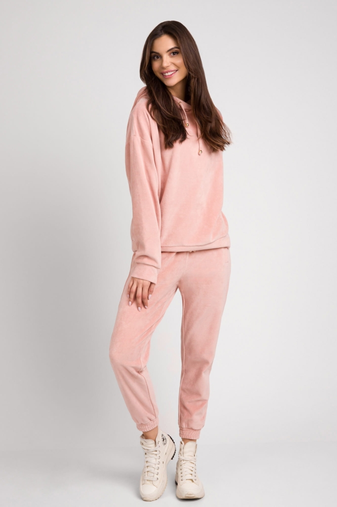 Pudrowo różowy trzyczęściowy welurowy dres z kapturem Fallon by Swing