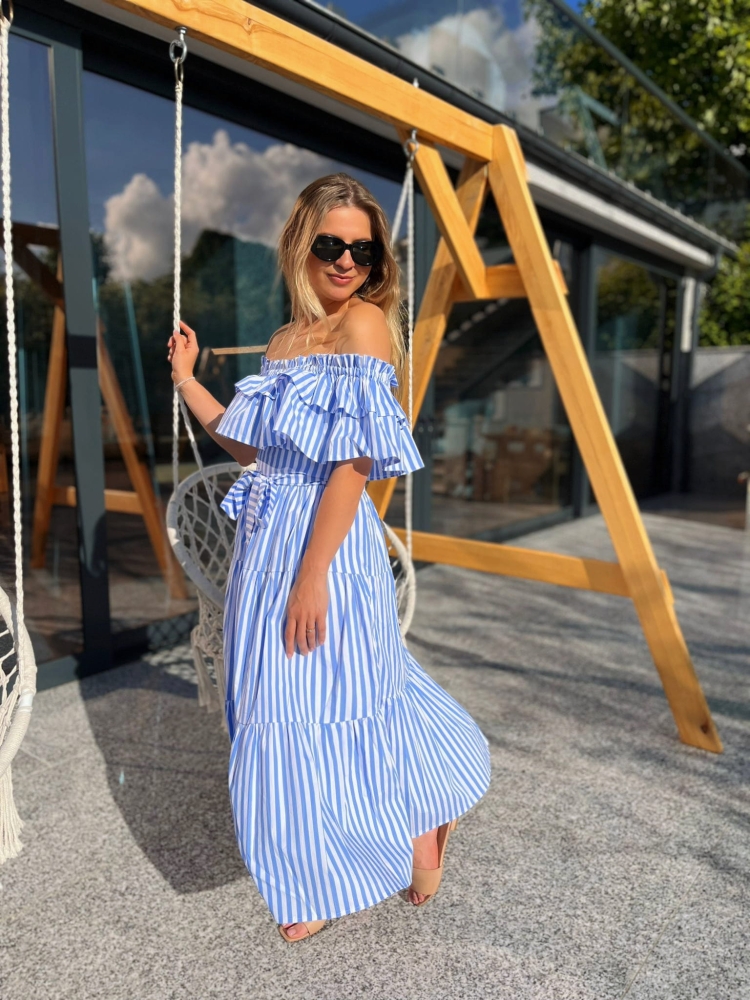Niebieska sukienka midi hiszpanka w białe paski Poppi by Swing