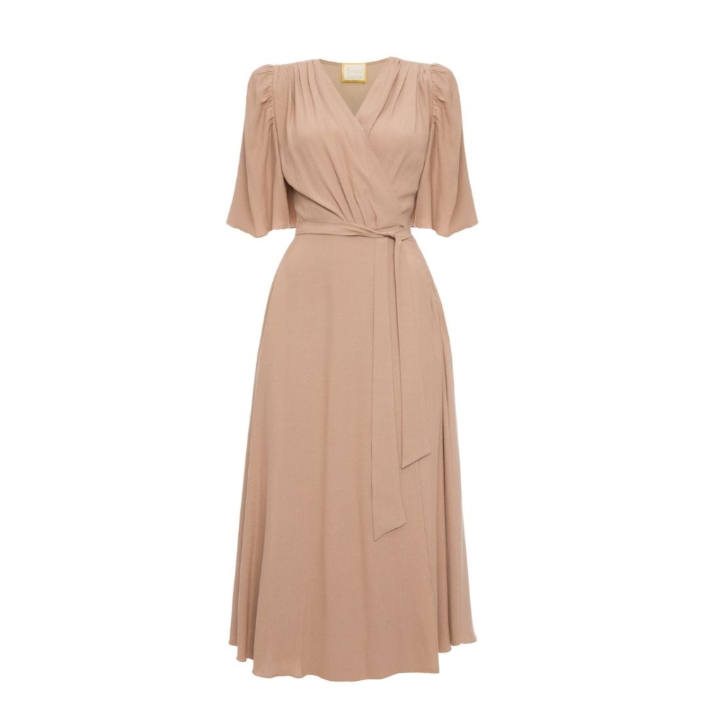 Beżowa kopertowa sukienka midi z rękawem do łokcia Frida by Swing
