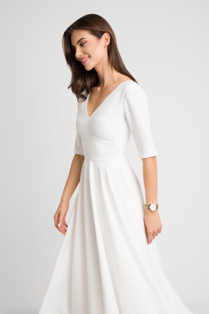 Biała rozkloszowana sukienka midi Sally by Swing