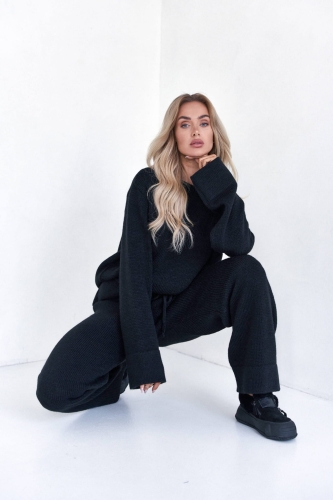 Czarny dzianinowy komplet dresowy szerokie spodnie + bluza oversize Mood one size