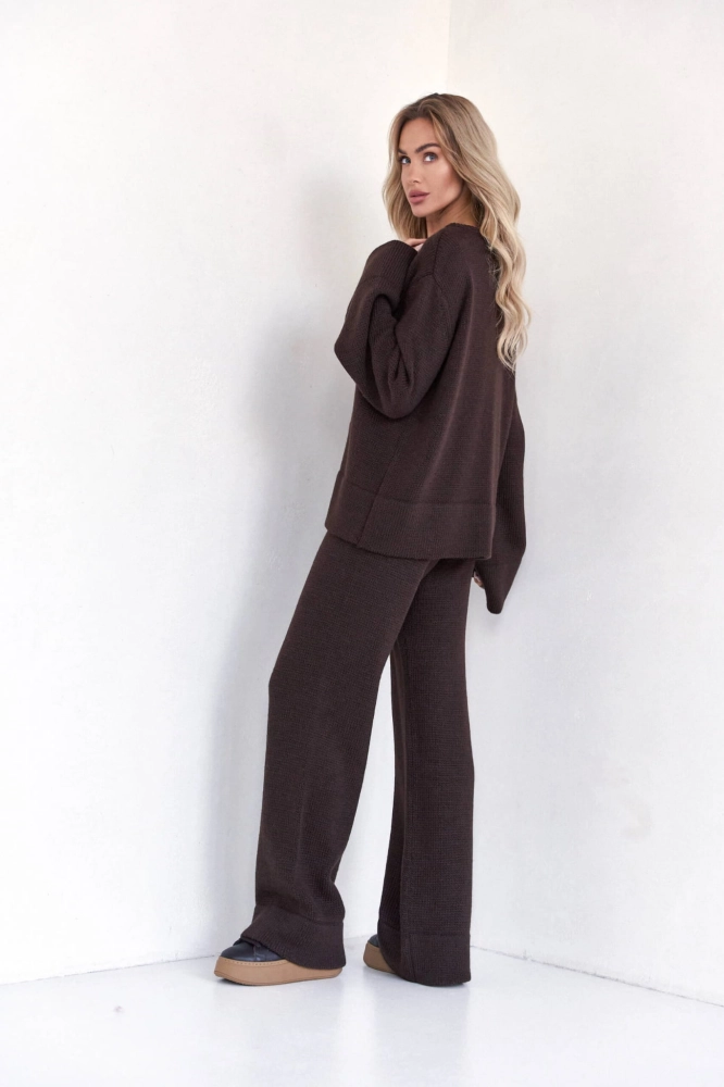 Czekoladowy dzianinowy komplet dresowy szerokie spodnie + bluza oversize Mood one size