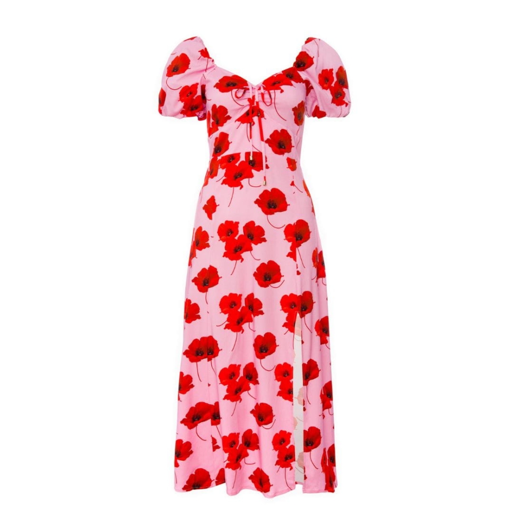 Różowa letnia sukienka midi z rozporkiem w czerwone kwiaty  Besos by Swing letnia sukienka w czerwone maki