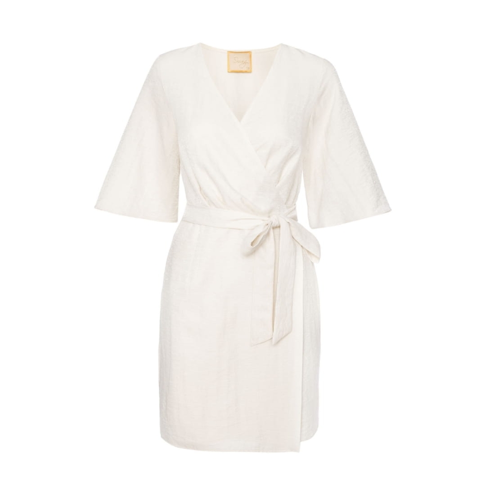 Kopertowa sukienka o kroju kimono z krótkim rękawem Manebi