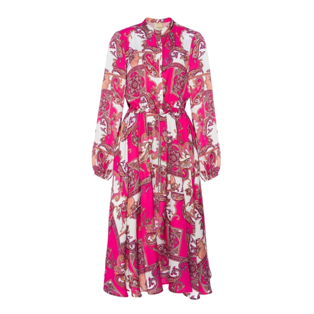 Satynowa rozkloszowana szmizjerka w różowy wzór Lea by Swing