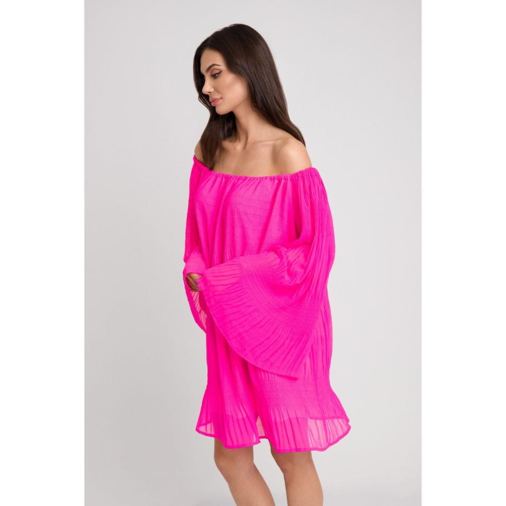 Neonowa różowa sukienka w stylu boho Poppy by Swing