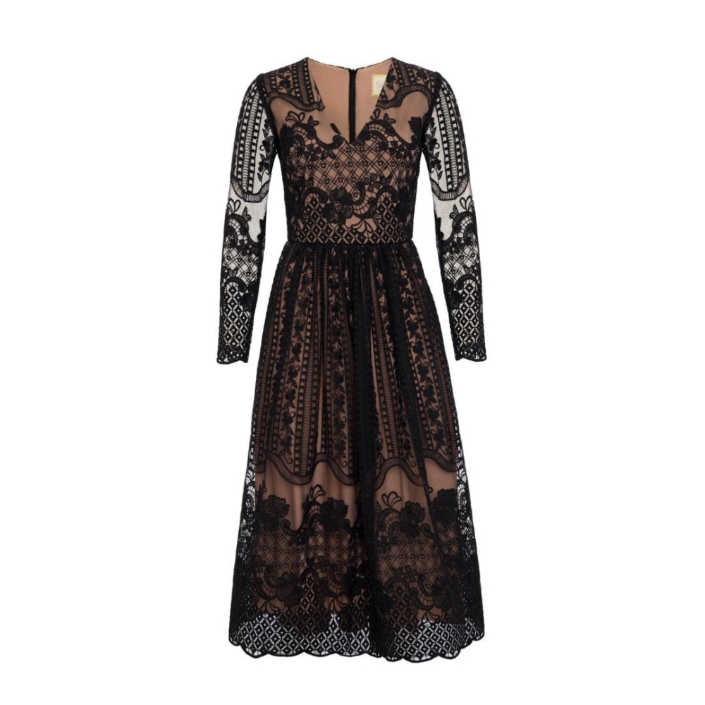 Czarna koronkowa rozkloszowana sukienka midi z dekoltem Gracia by Swing