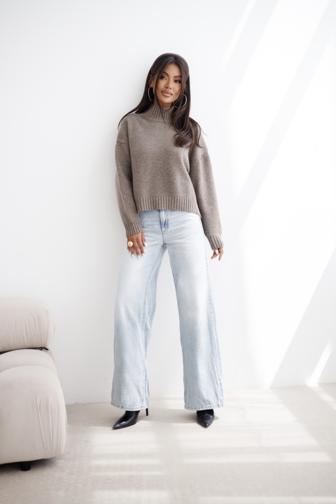 Beżowy kamelowy dzianinowy wełniany sweter ze stójką o kroju oversize kaszir + merino