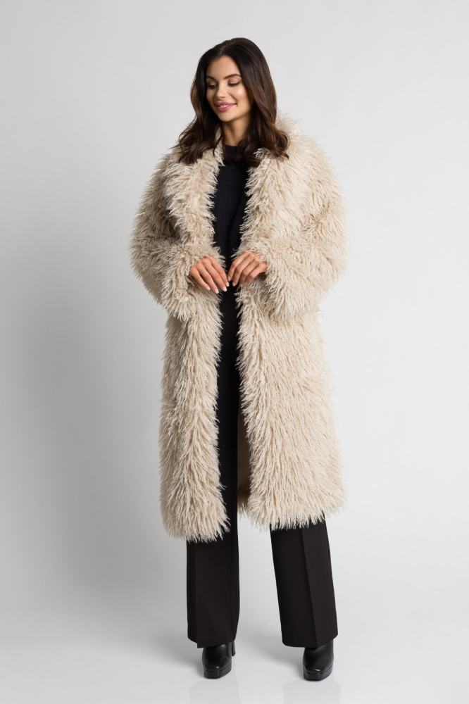 Długie beżowe futro ala lama do samej ziemi bardzo stylowe futerko ciepłe idealne w góry