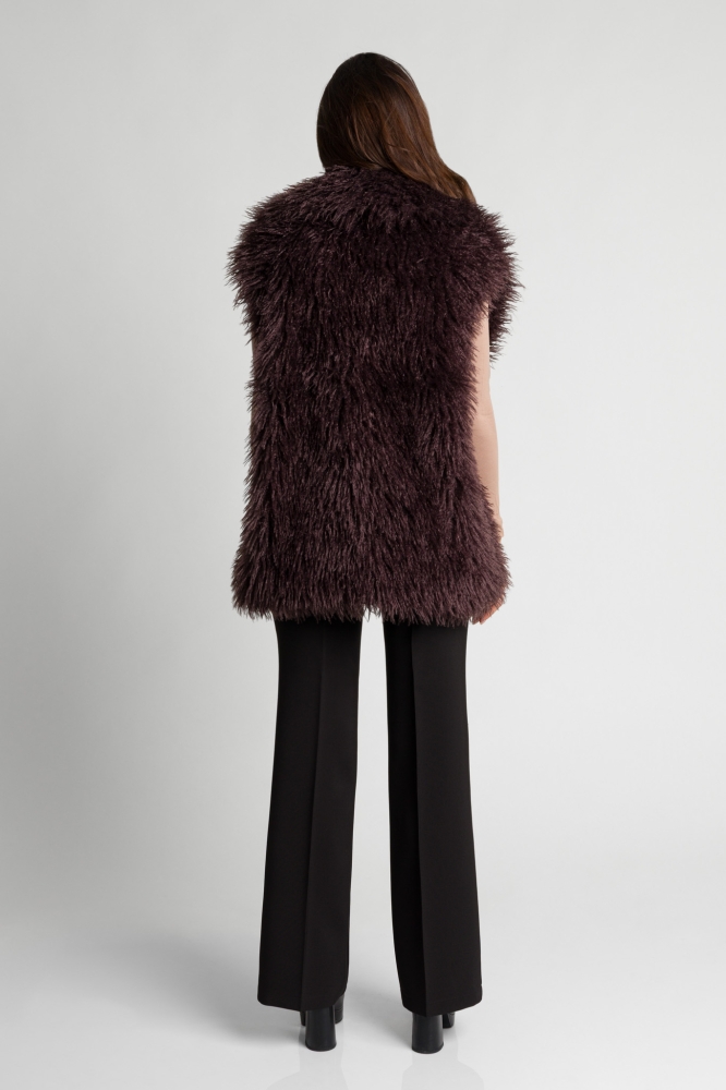 Brązowe futro wegańskie z lamy kamizelka za pupę