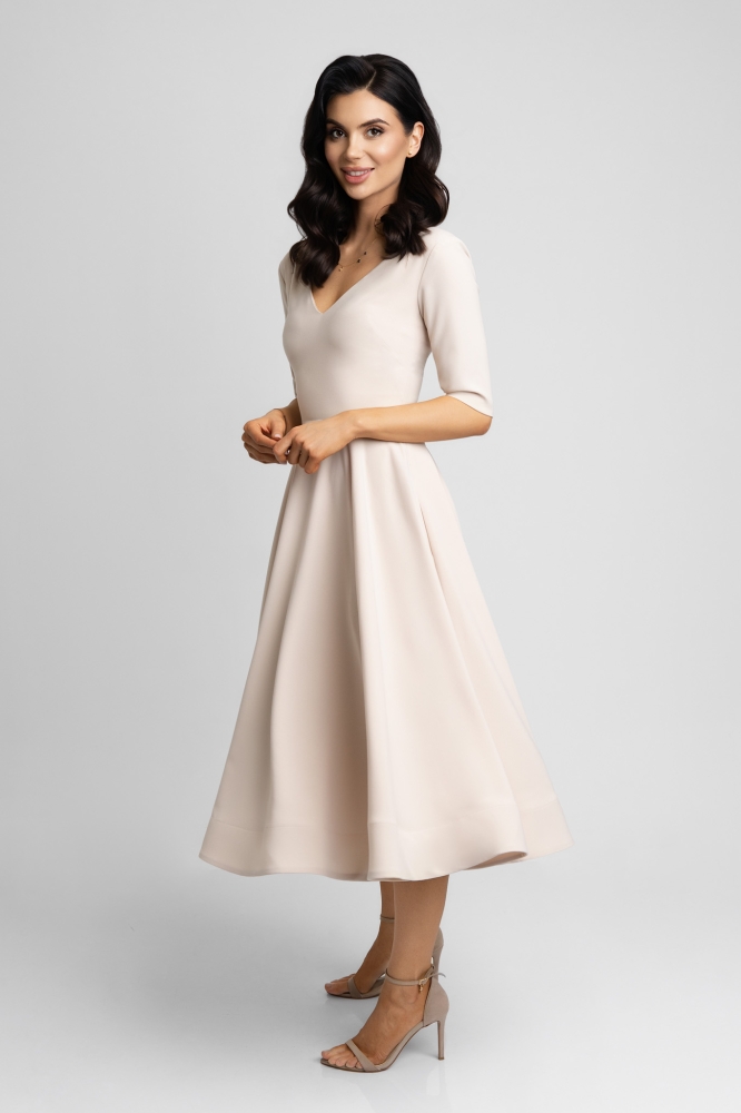 Beżowa rozkloszowana sukienka midi Sally by Swing