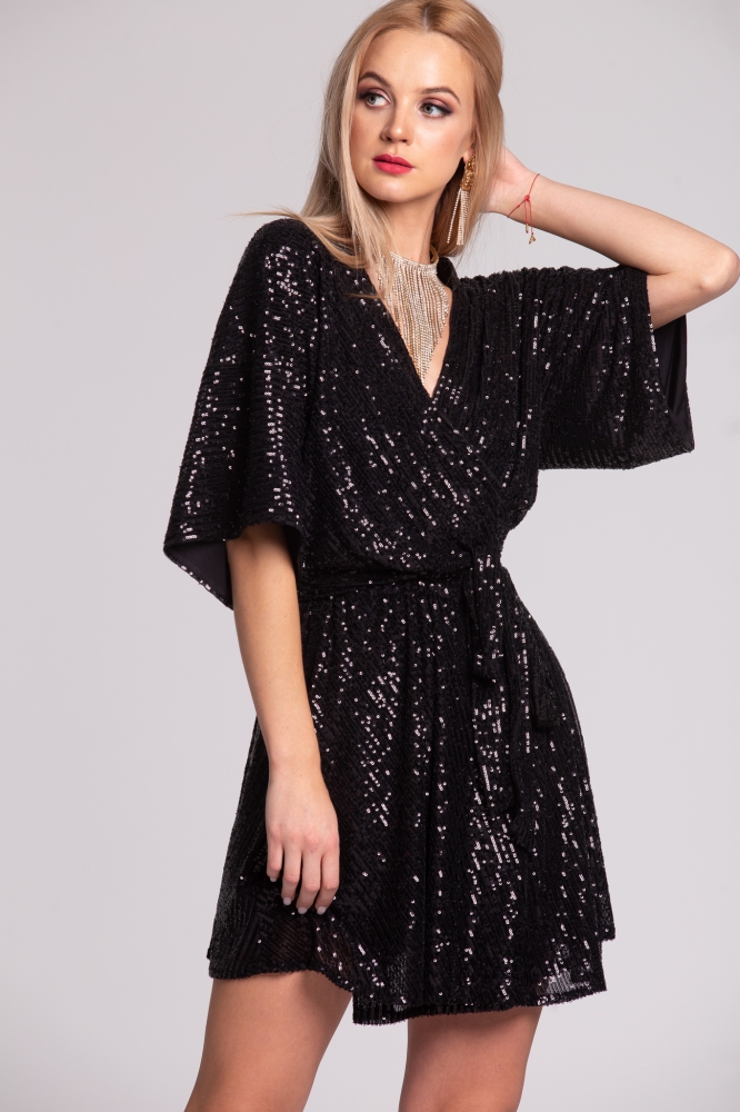 Czarna cekinowa sukienka kimono Stella by Swing 