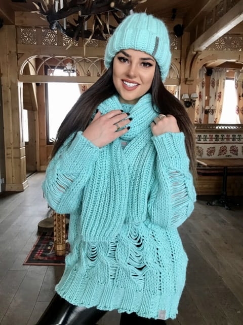 Morski sweter z luźnym splotem Pinki