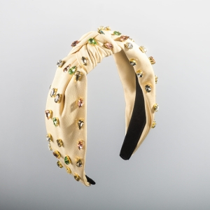 Beige hairband embroidered with stones