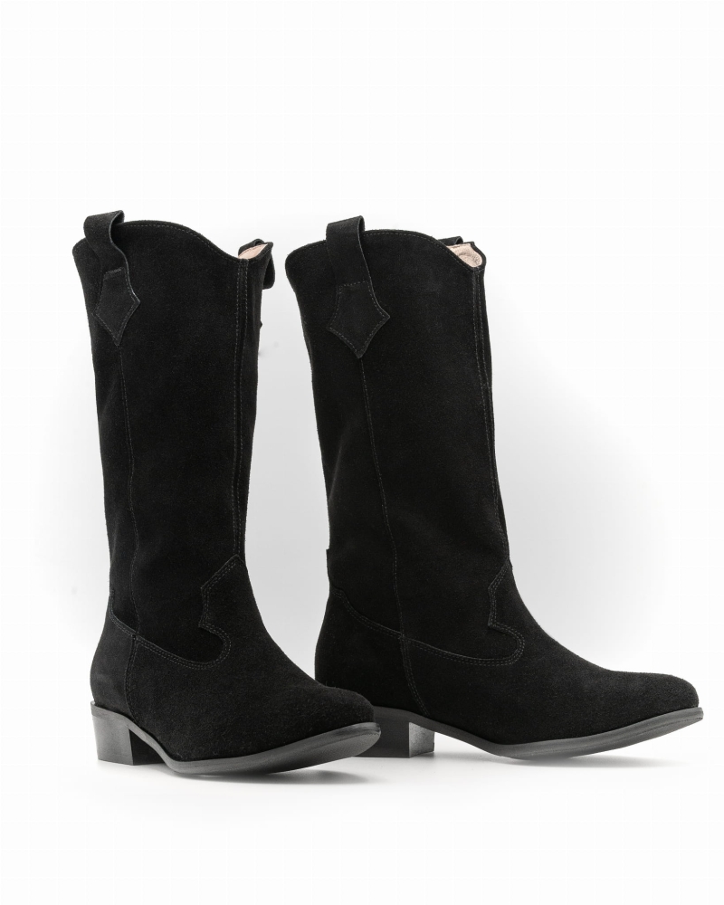 Czarne zamszowe kozaki kowbojki do połowy łydki