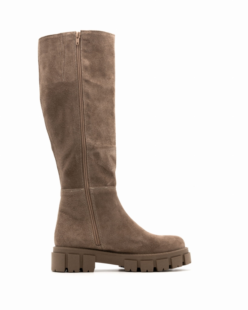 Ciemne beżowe sportowe kozaki na grubej podeszwie skóra naturalna zamszowa