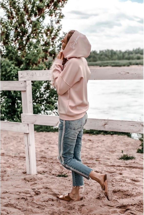 Pudrowa bluza z obszernym kapturem HOODIE PINK by Susan Sport