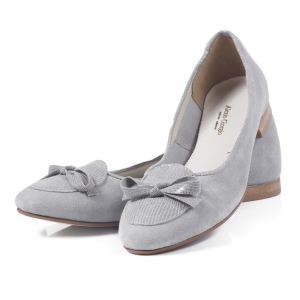 Gray suede ballet flats by Alexio Giorgio