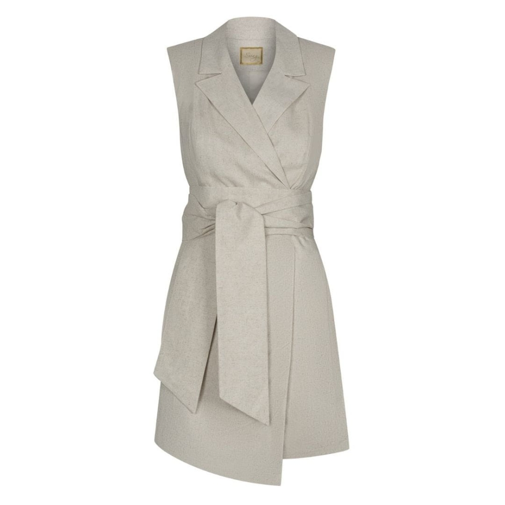 Lniana beżowa sukienka o kroju marynarki z paskiem w talii Rocky Summer by Swing