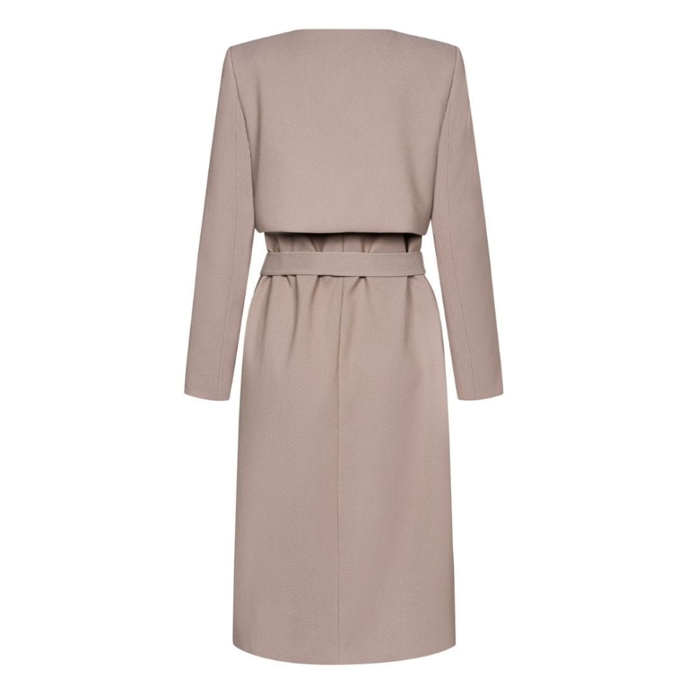 Beżowy płaszcz z ozdobnymi klapami Simple by Swing