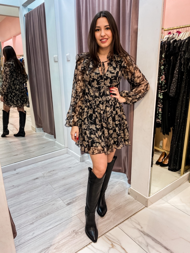 Luźna sukienka w stylu boho brązowe kwiaty Aurelia by Swing