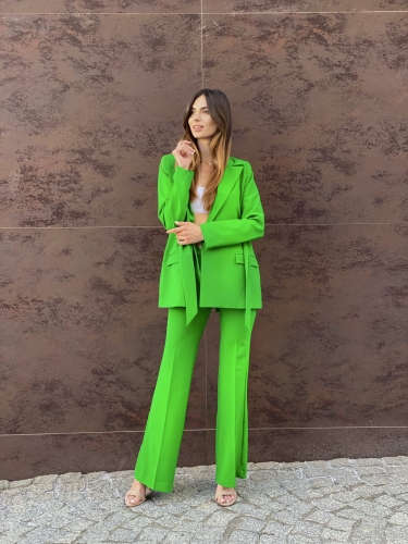 Suit with wide trousers and tied jacket ANDREA in intense green color