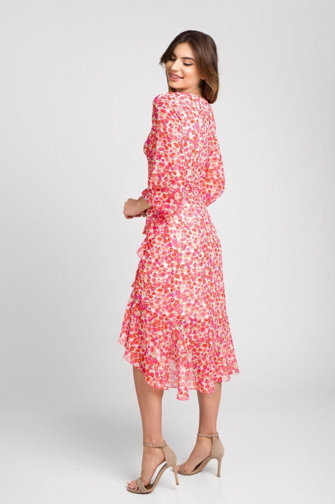 Zwiewna asymetryczna sukienka z ozdobną falbaną w drobne czerwone kwiatki i złotymi drobinkami Frilla by Swing