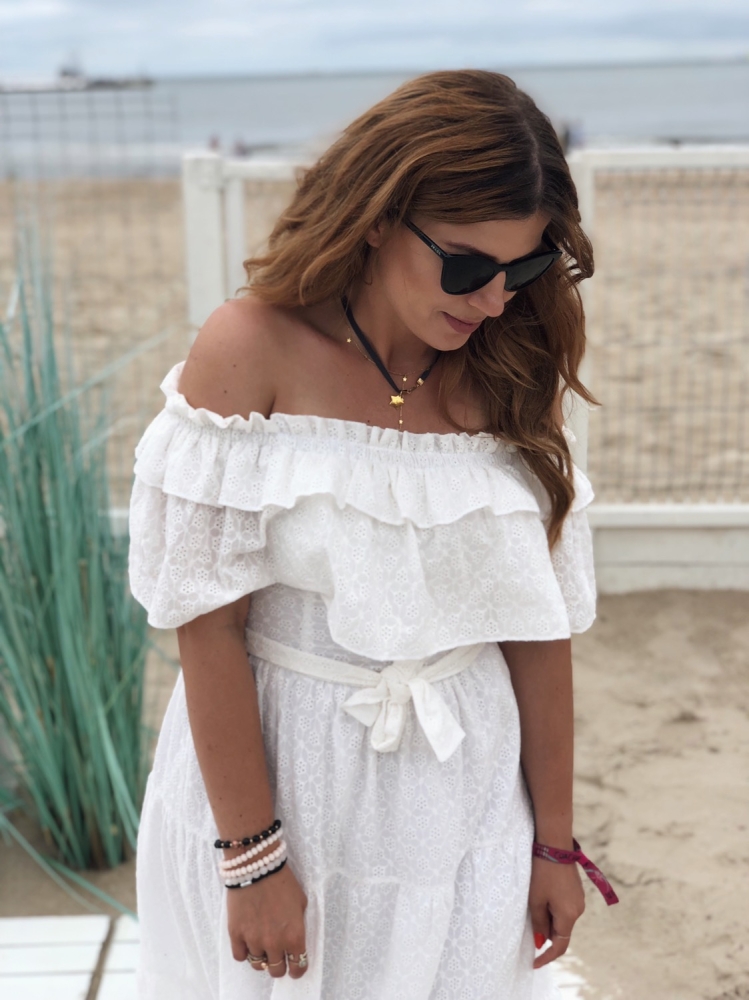  Biała haftowana sukienka hiszpanka maxi POPPI Swing