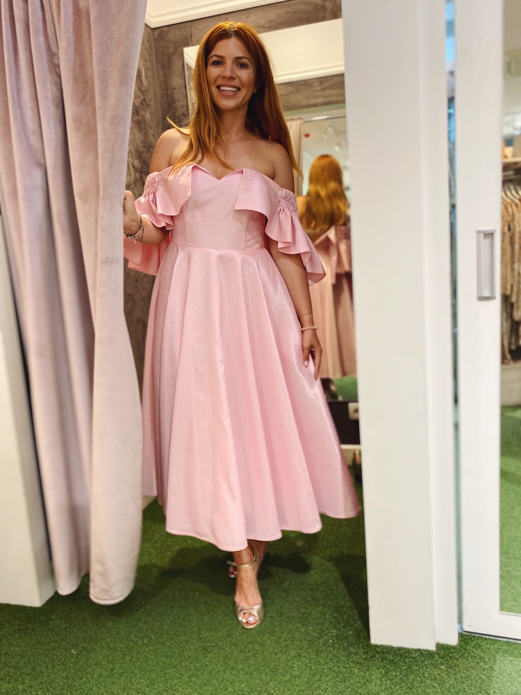 Różowa rozkloszowana sukienka na gorsecie Beatrice Swing 