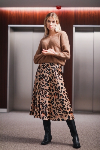 Satin midi skirt in panther Ariel