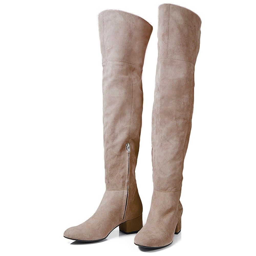 Beżowe zamszowe kozaki z wysoką cholewką Gianmarko