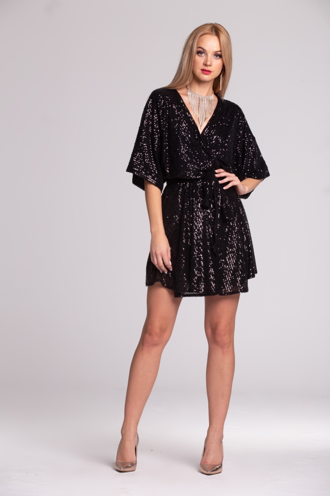 Czarna cekinowa sukienka kimono Stella by Swing 