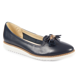 Navy blue leather moccasins with tassel by Alexio Giorgio
