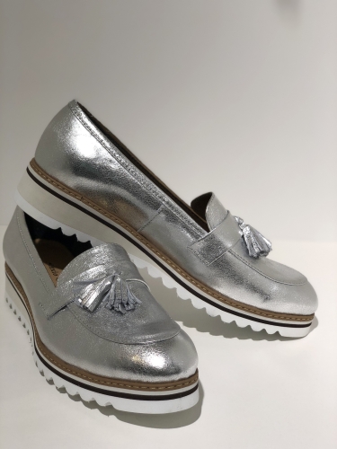 Silver leather platform moccasin lords by Alexio Giorgio
