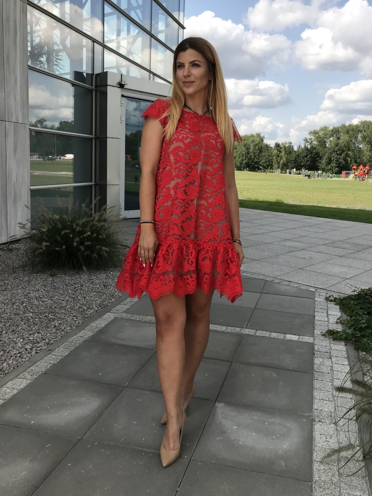 Czerwona koronkowa sukienka PUCCI by Swing