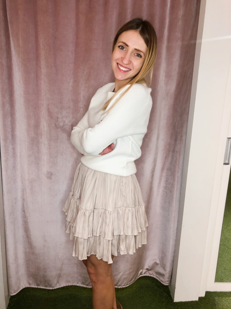 Beżowa mini spódniczka z falbankami  Mikki Swing  